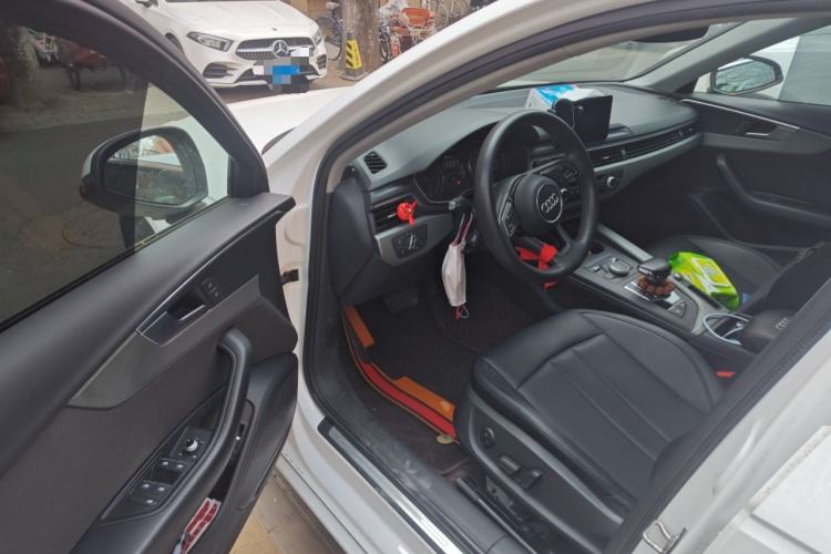 Used Audi A4L 2017 Plus 40 TFSI Ambition Model