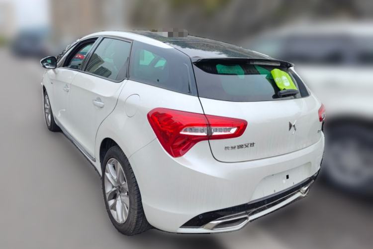 Used DS 5 2014 1.6T Luxury Edition THP160