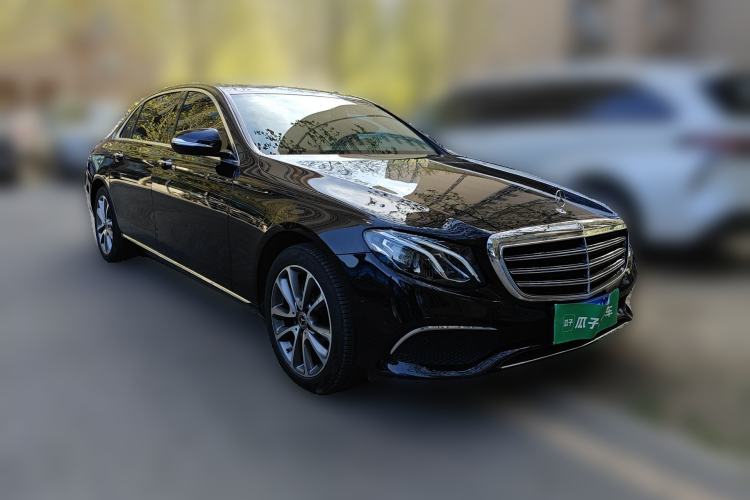 Used Mercedes-Benz E-Class 2020 Facelift E 260 L Front Right 45 Deg