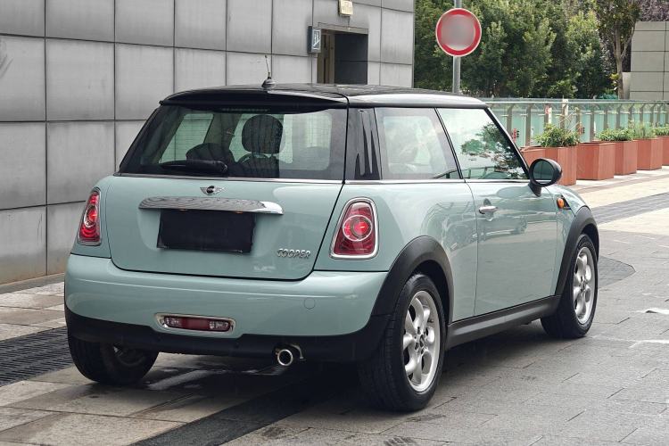 Used MINI MINI 2012 1.6L COOPER Baker Street