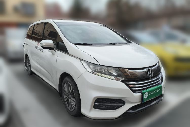 Used Honda Odyssey 2018 2.4L Supreme Edition Front Right 45 Deg