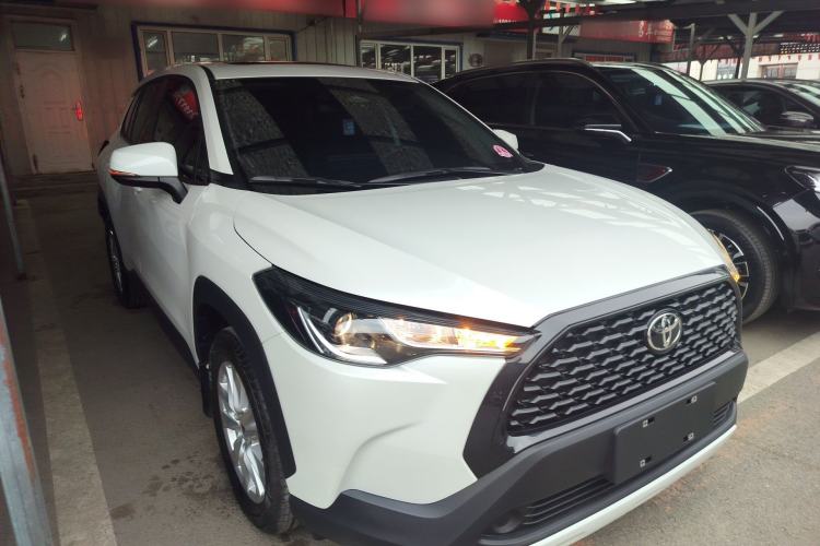 Used Toyota Corolla Cross 2024 2.0L Elite Edition Front Right 45 Deg