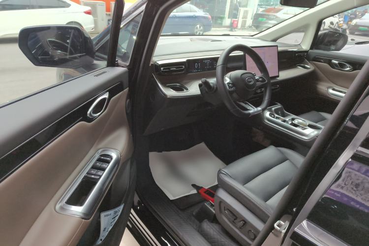 Used GAC Trumpchi Trumpchi E8 2024 Honor Series 2.0L Honor Edition