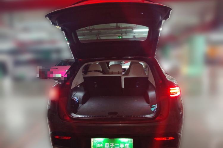 Used Hima Luxeed R7 2024 All-Electric 802 km Max Trunk