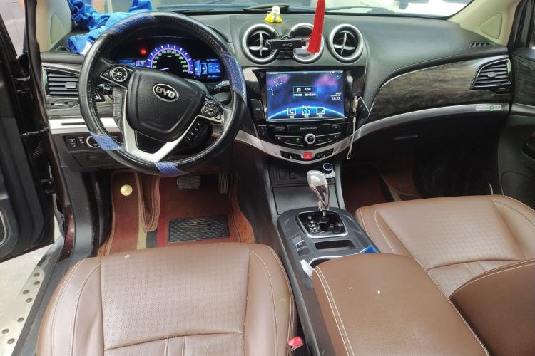 Used BYD S7 2016 2.0T Automatic Prestige Edition