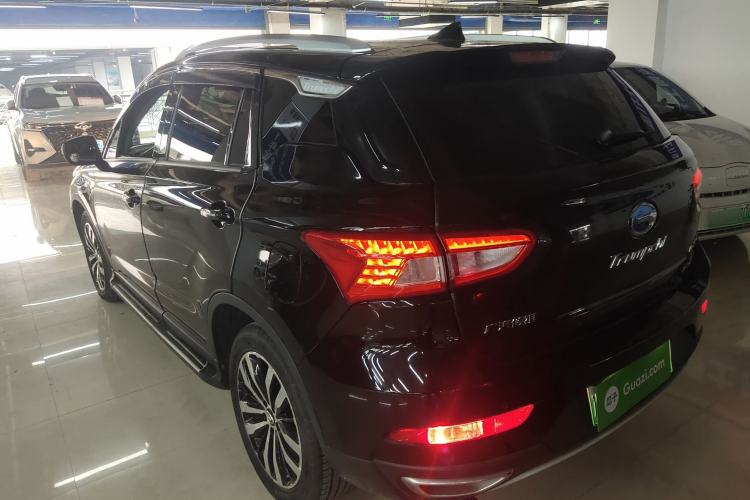 Used GAC Trumpchi GS4 New Energy 2017 1.5L PHEV Deluxe Edition Exterior 2