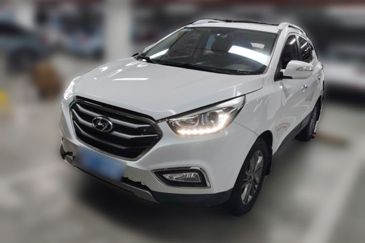 Used Hyundai ix35 2015 2.0L Automatic 2WD Smart Type China IV