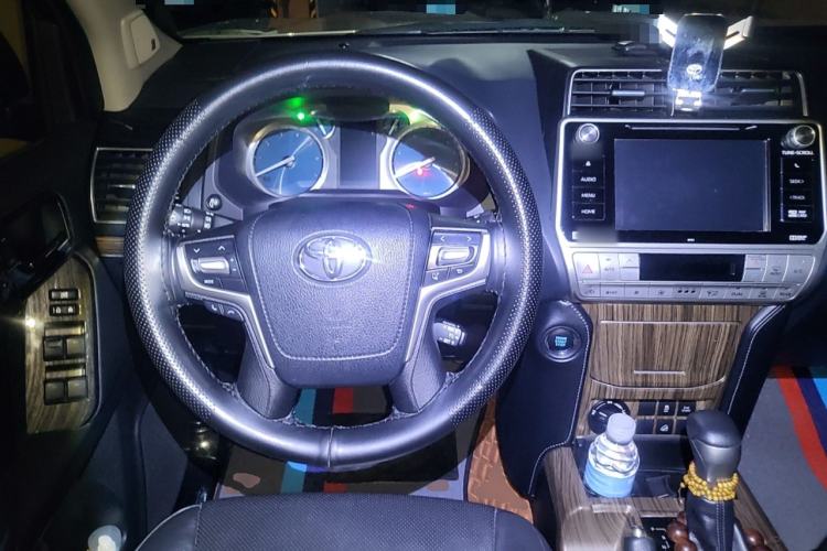 Used Toyota Prado 2018 3.5L Automatic TX-L NAVI with Rear-Mounted Spare Tire
