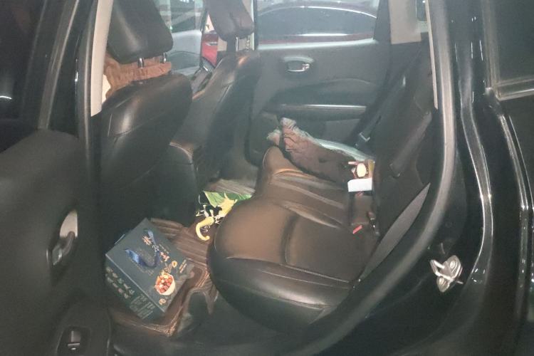 Used Jeep Compass 2017 200T Automatic Family Edition