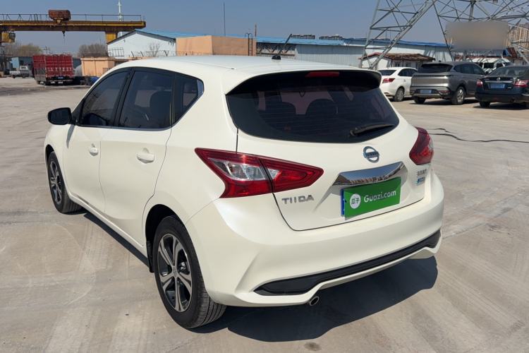 Used Nissan Tiida 2016 1.6L CVT Smart Drive Edition Exterior 5