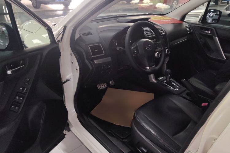 Used Subaru Forester 2015 2.0i Special Edition Commemorative Model
