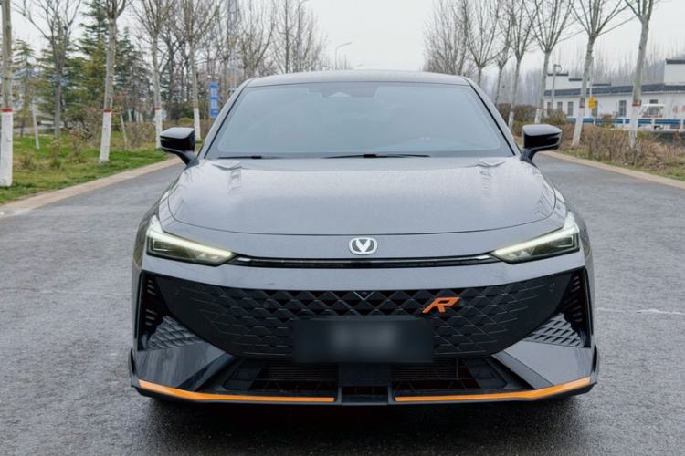 Used Changan UNI-V 2024 1.5T Prestige Sport Edition