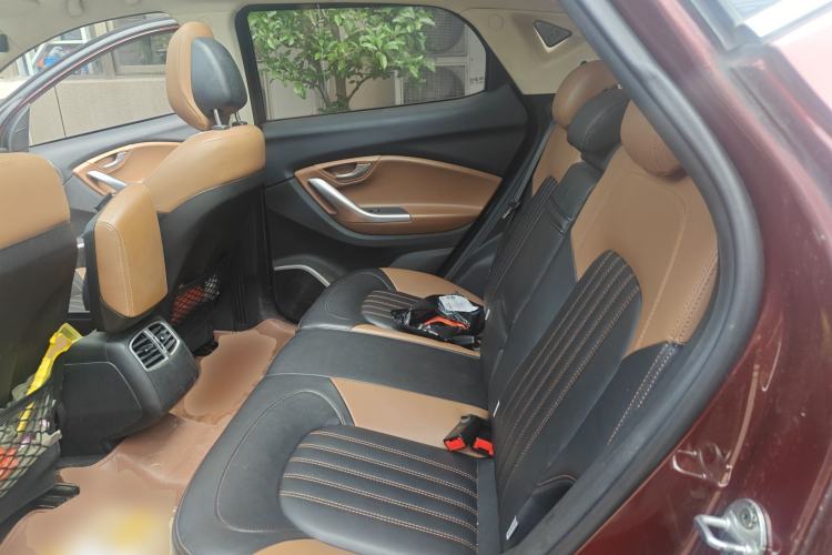 Used Soueast DX7 2017 1.5T Manual Triumph Edition
