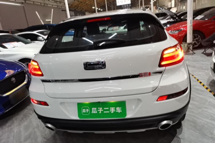 Used Qoros 3 2016 Urban SUV 1.6T Automatic Zhiyue Model