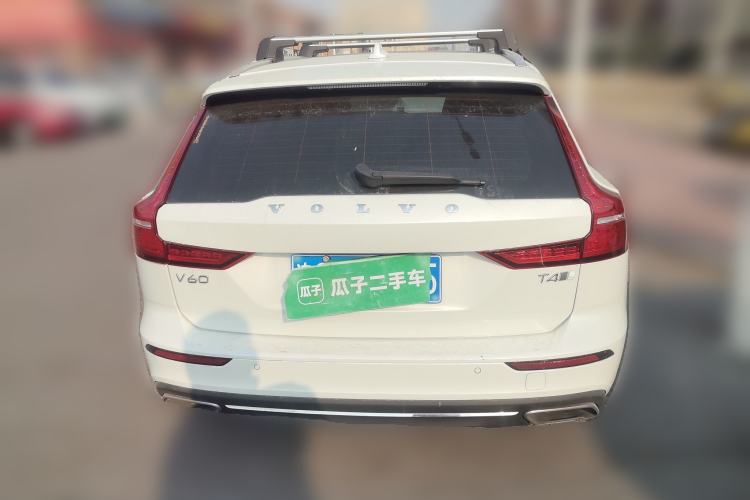 Used Volvo V60 2020 T4 Zhiyi Luxury Edition Exterior 4