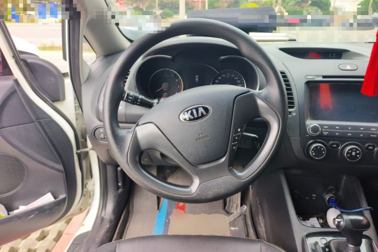 Used Kia K3 2016 1.6L Automatic GL Steering Wheel