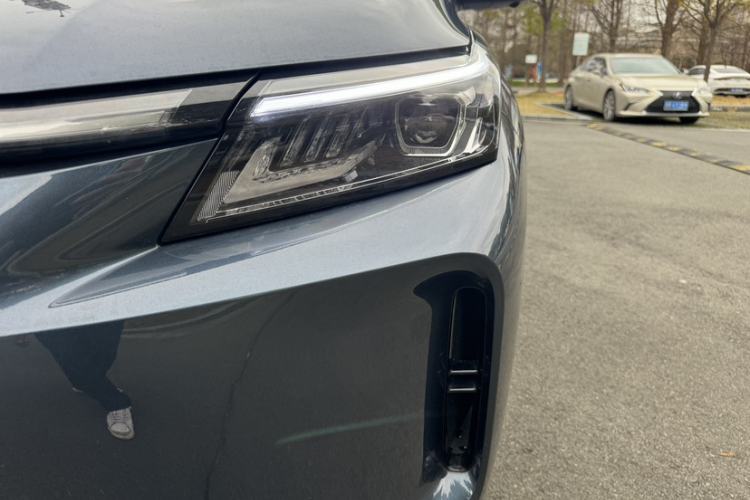 Used Landian E5 PLUS 2026 Model 165km Long-Range First-Adoption Version Ultra 5-seater
