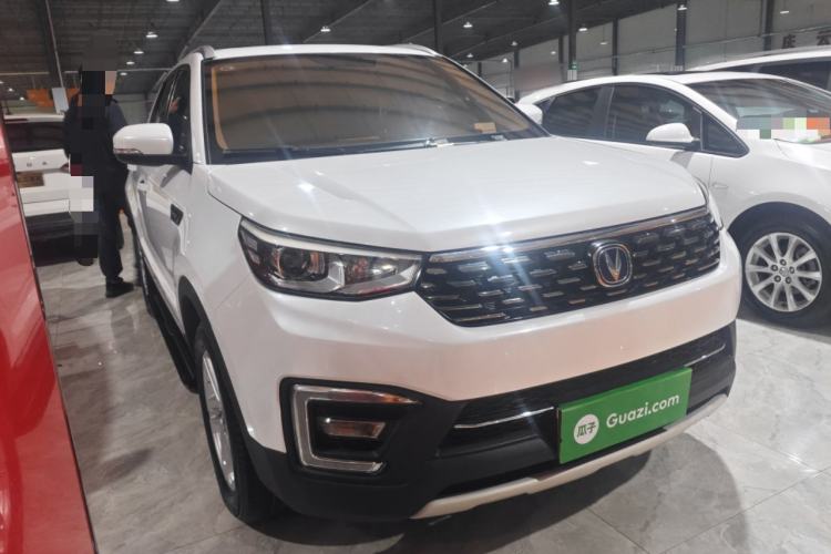 Used CHANGAN CS55 2018 1.5T Manual Colorful Model China V Standard Front Right 45 Deg