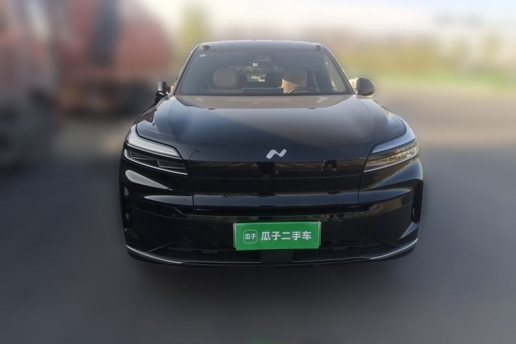 Used ONVO Luxeed L90 2025 Model—Max Six-Seater Version Front