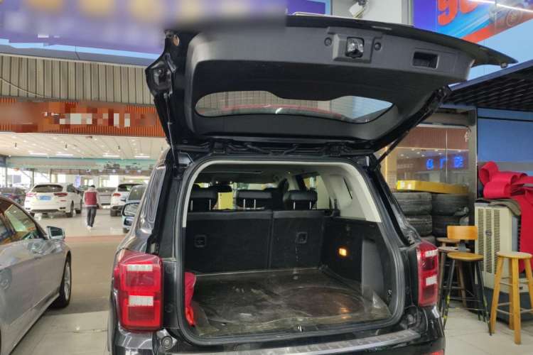 Used GAC Trumpchi GS7 2017 320T Two-Wheel-Drive Luxury Model