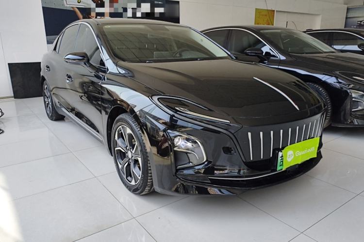 Used Hongqi E-QM5 2021 Online Booking Charging T3 Edition 5-Seater Front Right 45 Deg