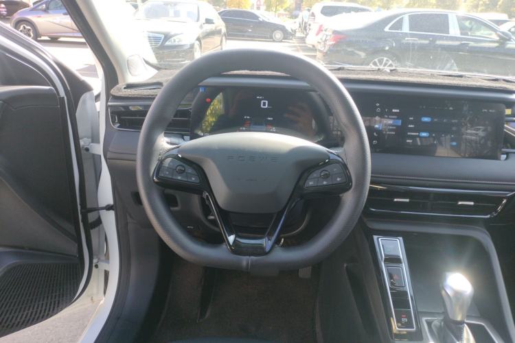 Used Roewe i5 2023 1.5L CVT Luxury Edition