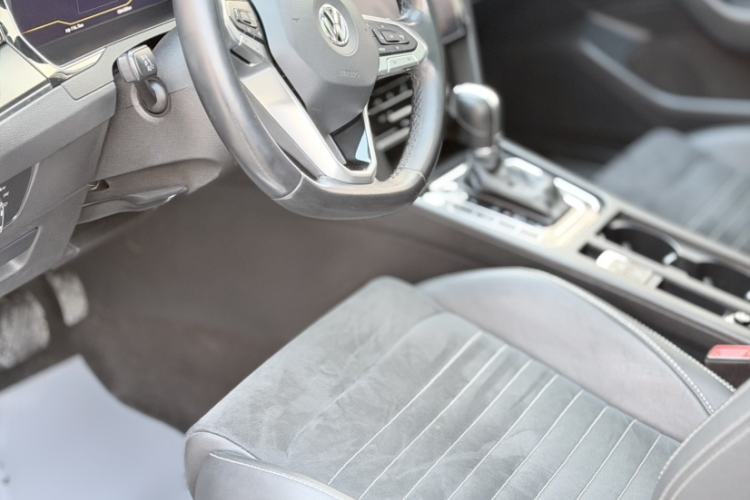 Used Volkswagen Magotan 2020 330TSI DSG Luxury Edition Interior 5