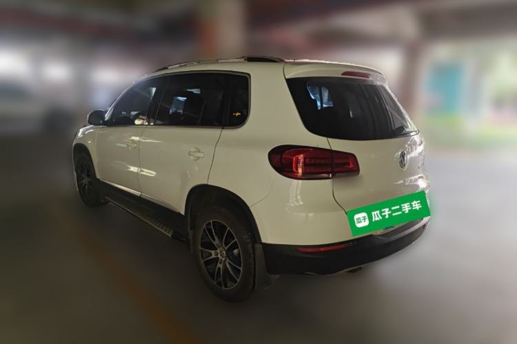 Used Volkswagen Tiguan 2015 1.8TSI Automatic Two-Wheel Drive Luxury Model Rear Left 45 Deg