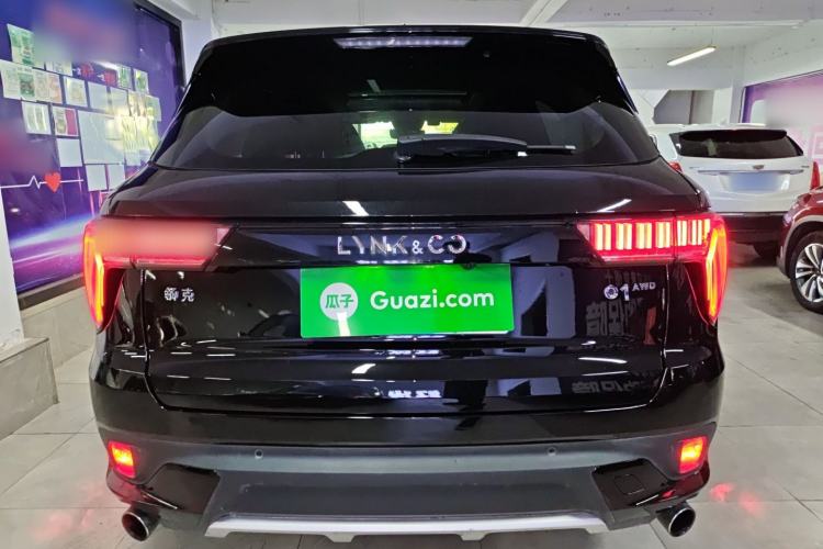 Used Lynk & Co 01 2019 2.0T Four-Wheel Drive Genie Pro Version China VI Standard
