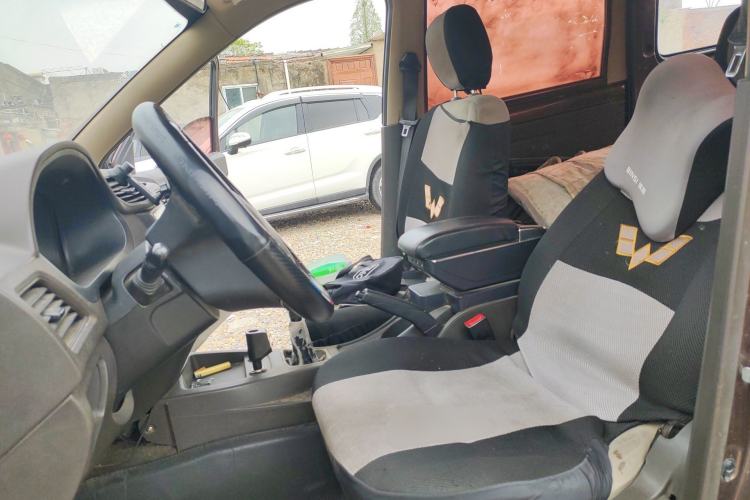 Used Wuling Hongguang 2015 1.5L S Basic Version China V Standard