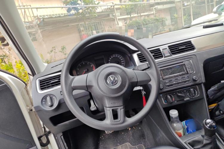 Used Volkswagen Santana 2015 1.6L Manual Comfort Edition Steering Wheel