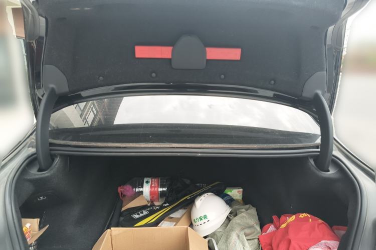 Used BMW 5 Series 2018 Restyled 530Li Leading Edition M Sport Package
