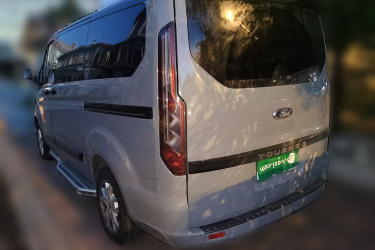 Used Ford Tourneo Custom 2016 2.0T Manual Elite Edition