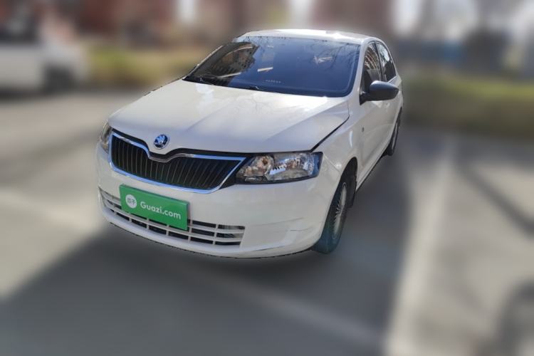 Used Skoda Rapid 2015 1.6L Automatic Enjoyment Selection Model