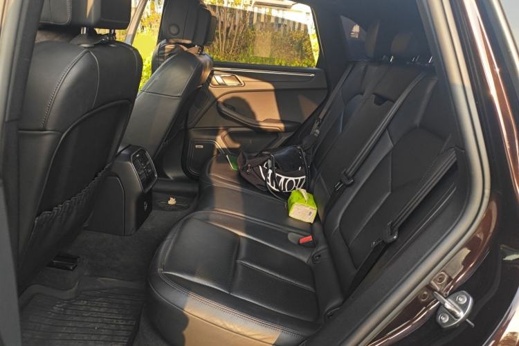 Used Porsche Macan 2021 Macan 2.0T