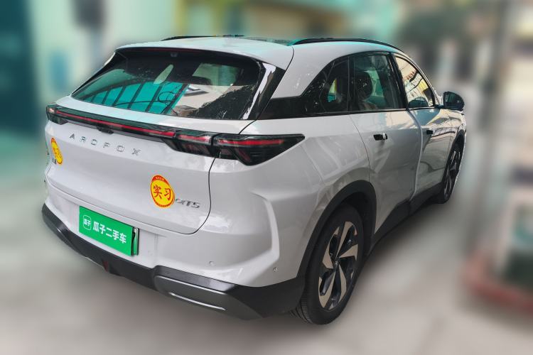 Used ARCFOX Alpha T5 2026 Model Pure Electric 660 Yuanjing Divine Driving Version