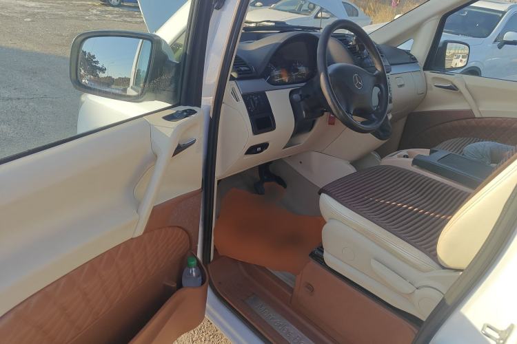 Used Mercedes-Benz Vito 2013 3.0L Business Edition Driver Seat