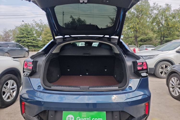 Used Lynk & Co 05 2022 2.0T Two-Wheel Drive Shine Halo
