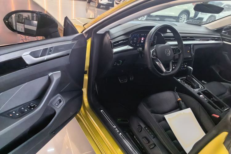 Used Volkswagen FAW-Volkswagen CC 2021 380TSI Striking Edition
