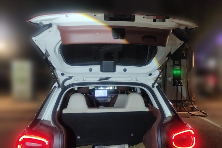 Used Dongfeng NAMMI 01 2024 New Edition 330 Plus Smart+ Trunk