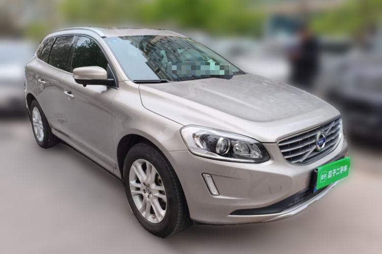 Used Volvo XC60 2015 T5 Smart Upgrade Model
