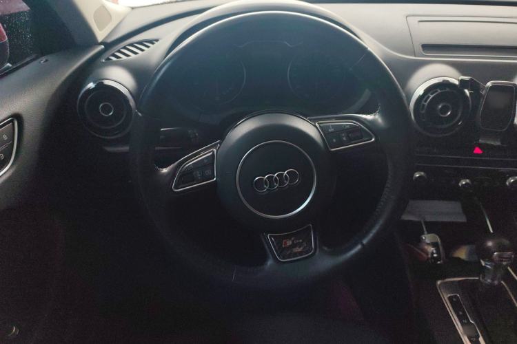 Used Audi A3 2014 Sportback 40 TFSI S line Comfort Model Steering Wheel