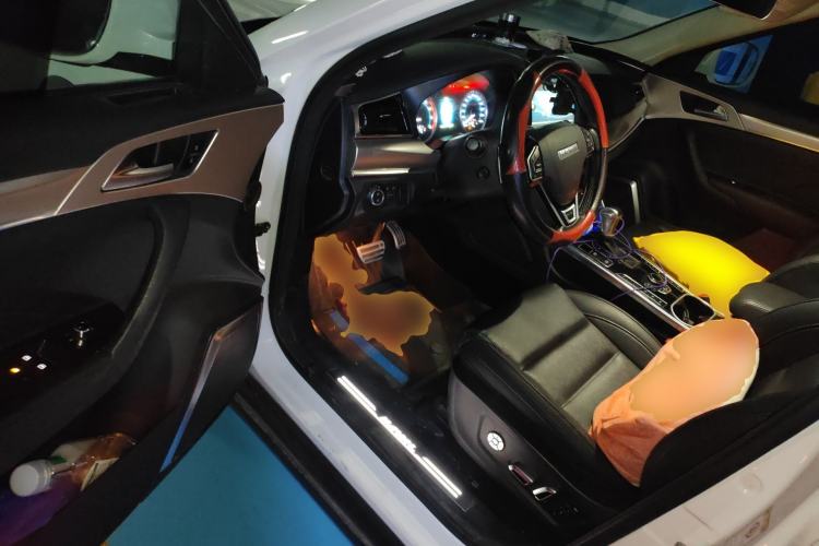 Used Haval H7 2017 Red-Label H7L 2.0T Automatic Luxury Model Driver Seat