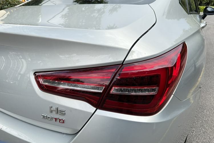 Used Hongqi H5 2022 Classic Model Facelift 1.5T DCT Qiyun Edition