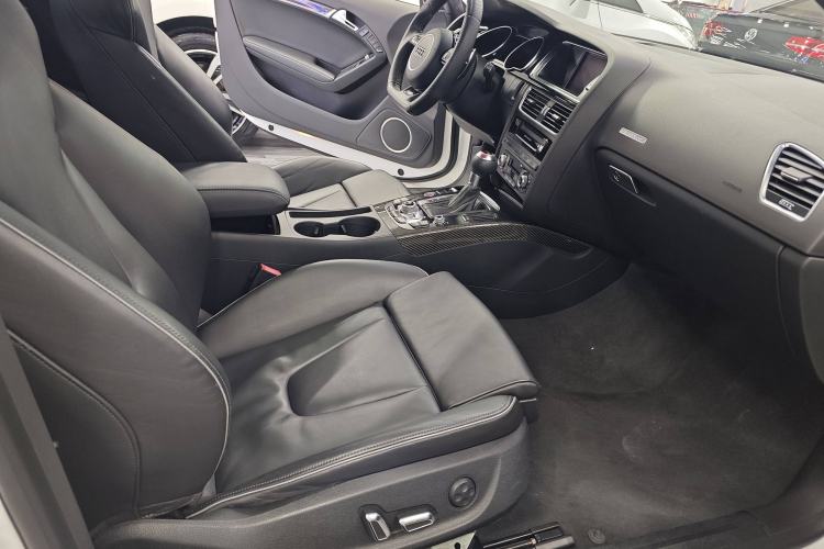 Used Audi RS 5 2012 RS 5 Coupe
