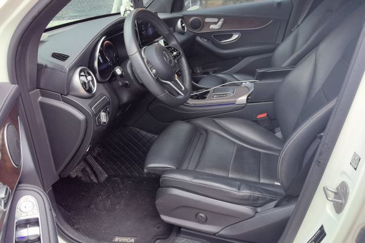 Used Mercedes-Benz GLC 2020 Facelift GLC 260 L 4MATIC Luxury Edition