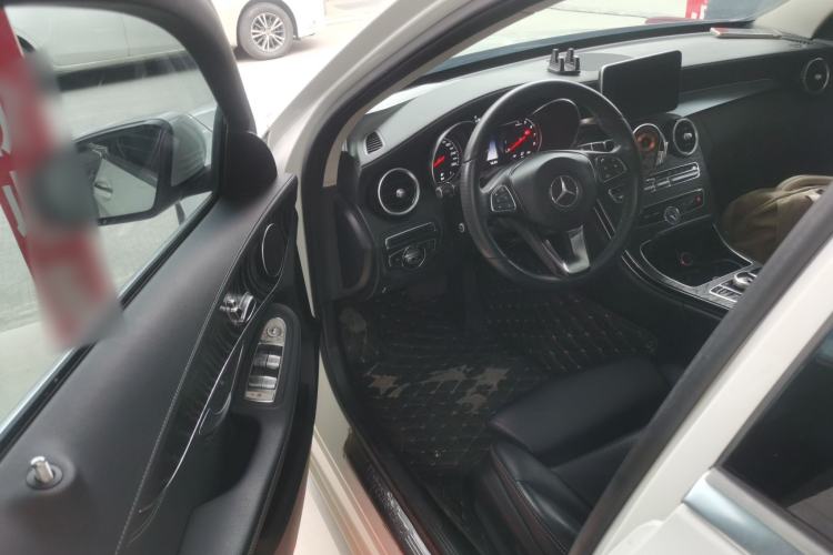 Used Mercedes-Benz C-Class 2015 Restyled C 180 L Sport Edition Driver Seat