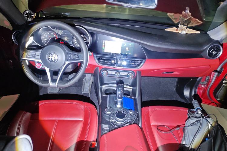 Used Alfa Romeo Giulia 2019 2.0T 280HP Luxury Edition