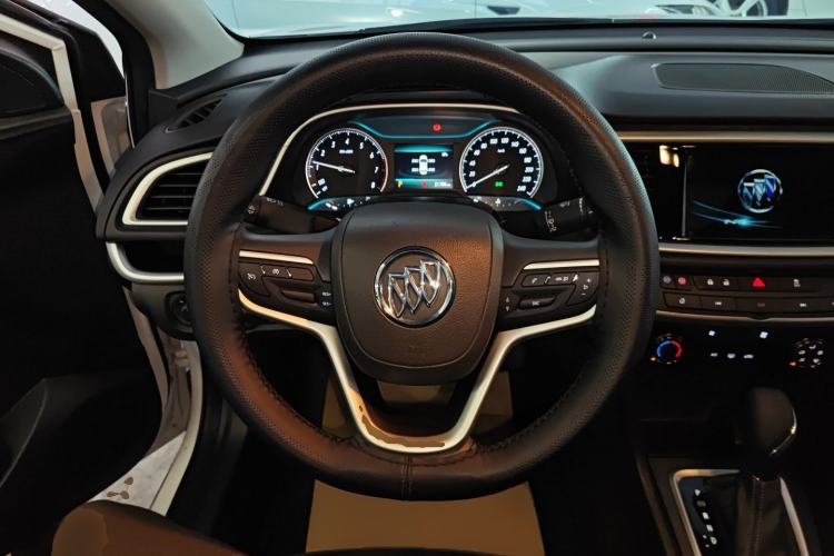 Used Buick GT 2021 Revised Version Flagship 1.5L Automatic Elite Edition Steering Wheel