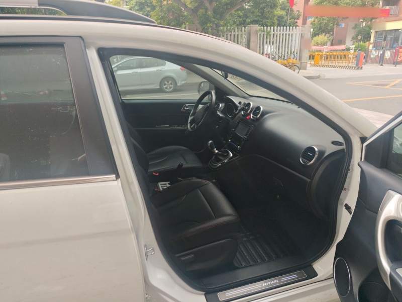 Used Haval H6 2015 Upgraded Model 1.5T Manual Two-Wheel Drive Elite Version — 20